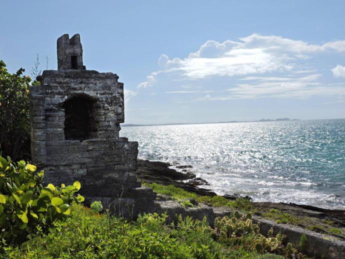 Explore the Scenic Railway Trail in Bermuda  USA Islanders Rugby Team